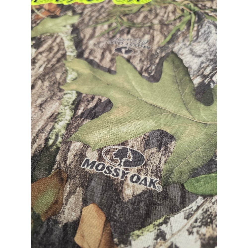 Mossy Oak Obsession Camo Shirt Mens Medium Wicking Hunting Graphic NWT - Picture 5 of 7